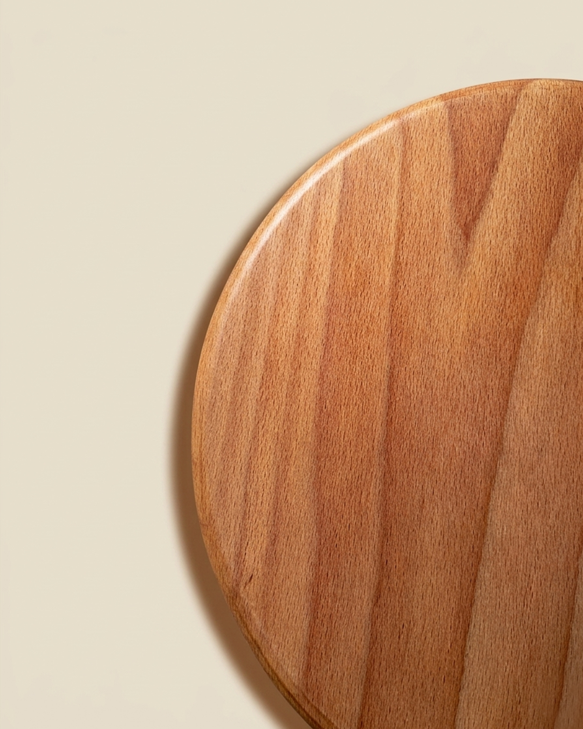 Round Cutting Board (Ringo)